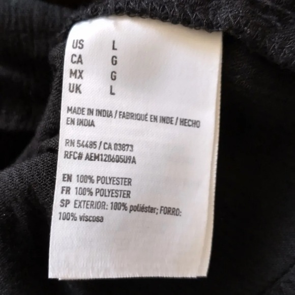 American Eagle Top Large Swiss Dot-with Floral Embroidery - Picture 12 of 13